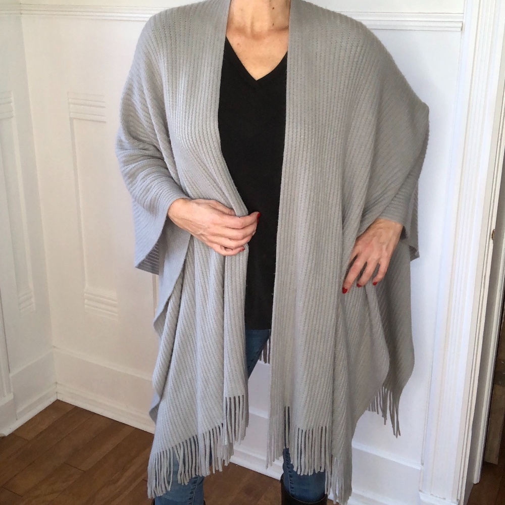 Super Soft grey wrap